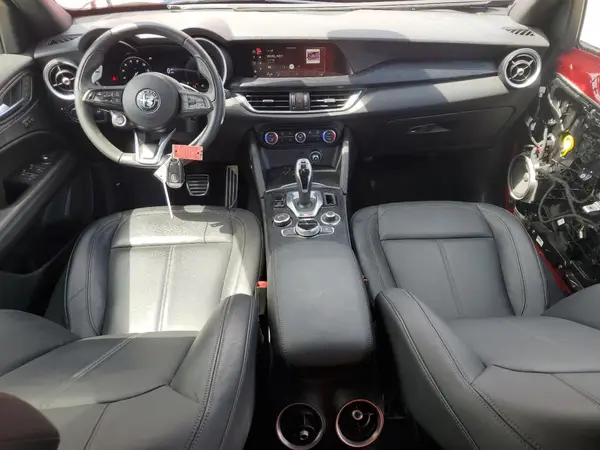 ZASPAJAN4R7D83514 2024 ALFA ROMEO STELVIO - Image 8