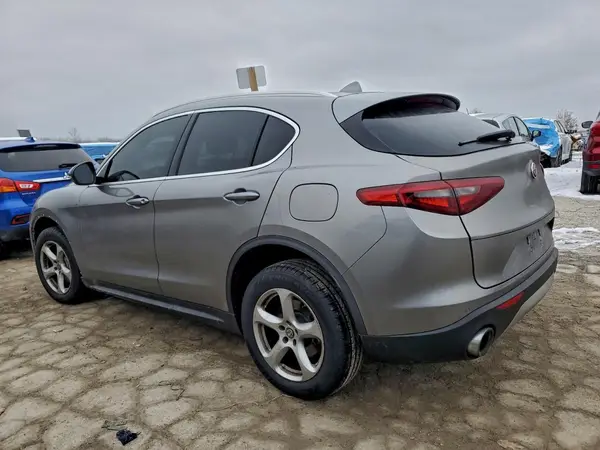 ZASPAJAN5K7C40707 2019 ALFA ROMEO STELVIO - Image 2