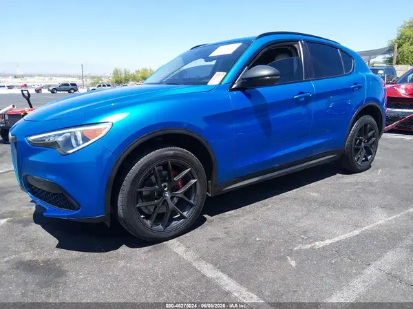 ZASPAJAN5K7C48774 2019 ALFA ROMEO STELVIO - Image 2