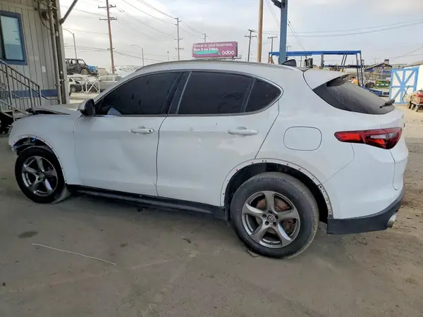 ZASPAJAN5K7C68359 2019 ALFA ROMEO STELVIO - Image 2