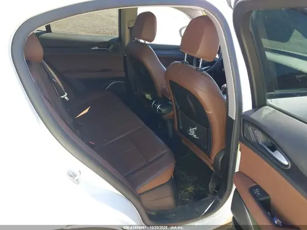ZASPAJAN5L7C89553 2020 ALFA ROMEO STELVIO - Image 8