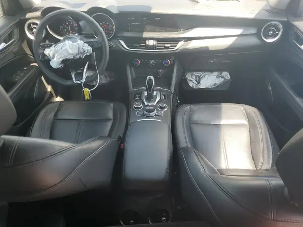 ZASPAJAN5L7C92548 2020 ALFA ROMEO STELVIO - Image 8
