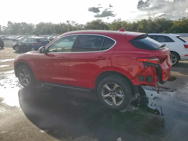 ZASPAJAN5M7C99890 2021 ALFA ROMEO STELVIO - Image 2