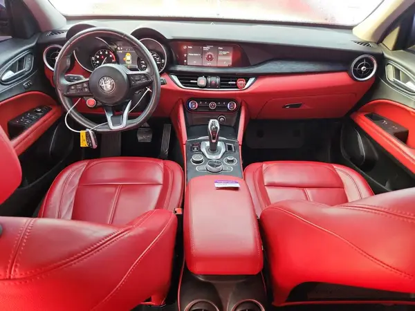 ZASPAJAN5M7D03761 2021 ALFA ROMEO STELVIO - Image 8