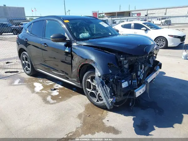 ZASPAJAN5M7D09270 2021 ALFA ROMEO STELVIO