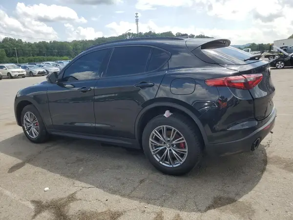 ZASPAJAN5N7D30668 2022 ALFA ROMEO STELVIO - Image 2