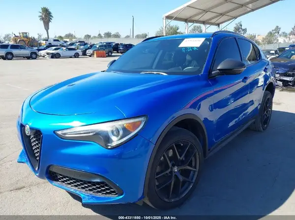 ZASPAJAN6K7C70461 2019 ALFA ROMEO STELVIO - Image 2