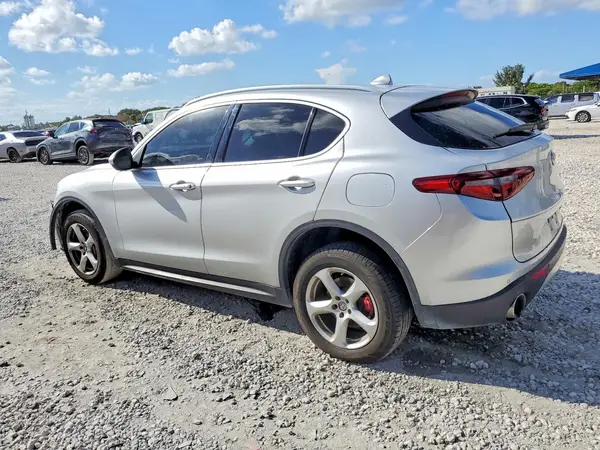ZASPAJAN6K7C71500 2019 ALFA ROMEO STELVIO - Image 2
