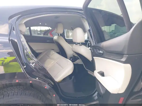 ZASPAJAN6L7C90971 2020 ALFA ROMEO STELVIO - Image 8