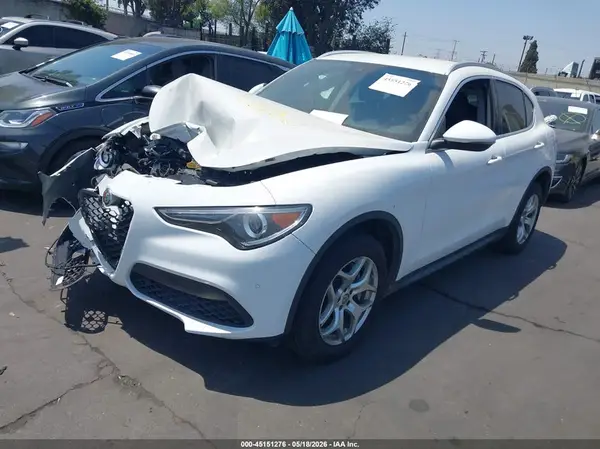 ZASPAJAN6M7C98232 2021 ALFA ROMEO STELVIO - Image 2