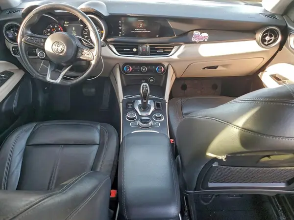 ZASPAJAN6M7C99736 2021 ALFA ROMEO STELVIO - Image 8