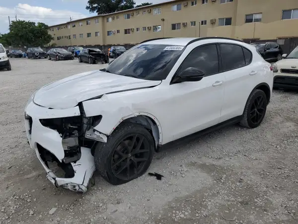 ZASPAJAN7L7C86069 2020 ALFA ROMEO STELVIO - Image 1