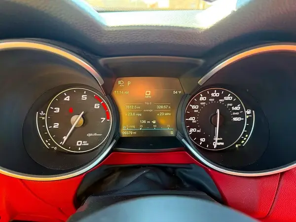 ZASPAJAN7L7C89828 2020 ALFA ROMEO STELVIO - Image 8