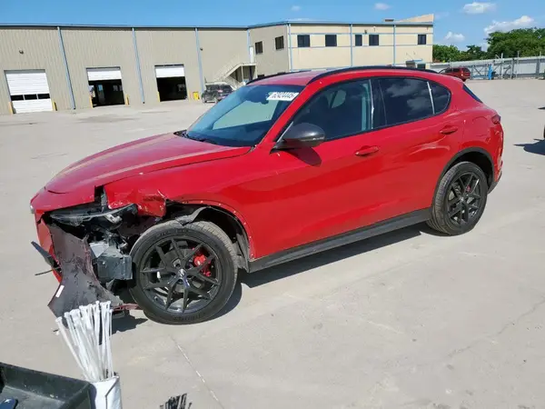 ZASPAJAN8K7C36120 2019 ALFA ROMEO STELVIO - Image 1