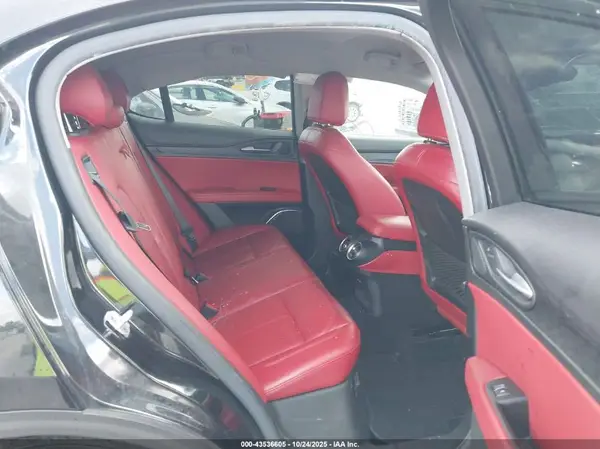 ZASPAJAN8K7C63768 2019 ALFA ROMEO STELVIO - Image 8