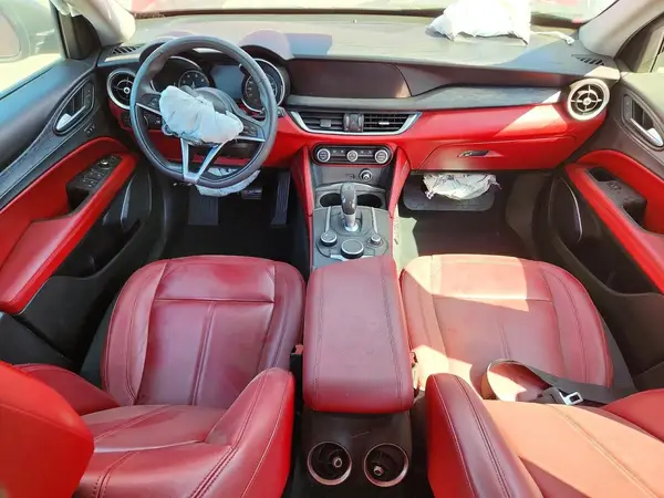 ZASPAJAN8K7C69358 2019 ALFA ROMEO STELVIO - Image 8