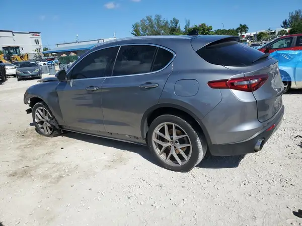 ZASPAJAN8K7C71188 2019 ALFA ROMEO STELVIO - Image 2