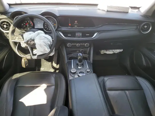 ZASPAJAN8K7C71188 2019 ALFA ROMEO STELVIO - Image 8