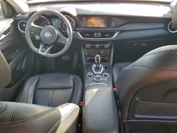 ZASPAJAN8L7C87683 2020 ALFA ROMEO STELVIO - Image 8