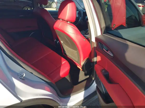 ZASPAJAN8M7D12079 2021 ALFA ROMEO STELVIO - Image 8
