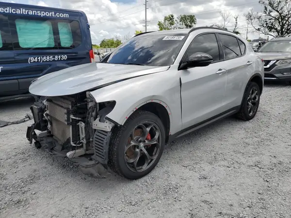 ZASPAJAN9L7C75607 2020 ALFA ROMEO STELVIO