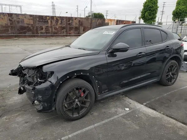 ZASPAJAN9L7C95274 2020 ALFA ROMEO STELVIO - Image 1