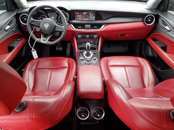 ZASPAJAN9L7C95274 2020 ALFA ROMEO STELVIO - Image 8