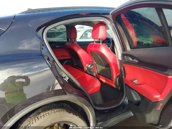 ZASPAJAN9L7C95405 2020 ALFA ROMEO STELVIO - Image 8