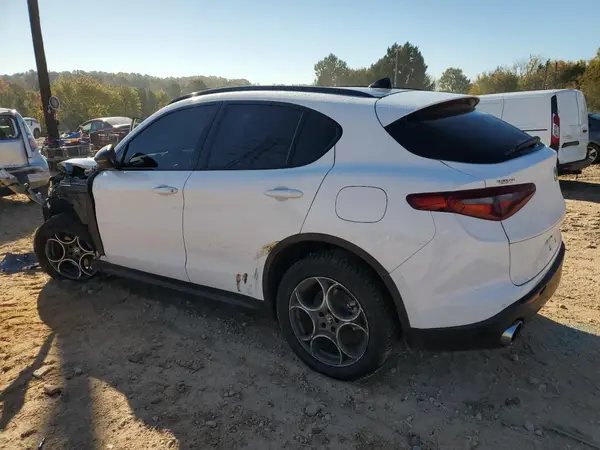 ZASPAJAN9M7C99164 2021 ALFA ROMEO STELVIO - Image 2