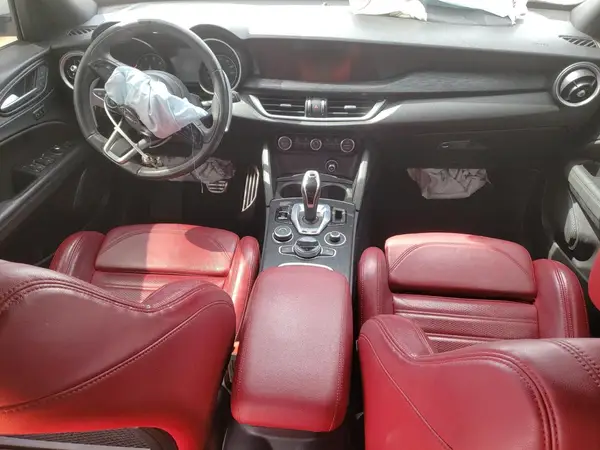 ZASPAJAN9N7D37249 2022 ALFA ROMEO STELVIO - Image 8