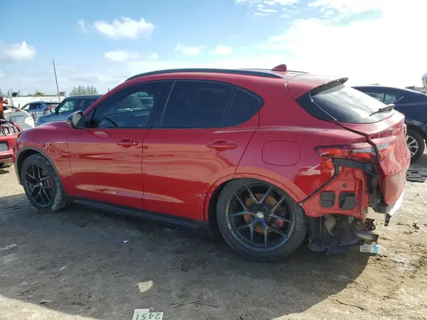 ZASPAJANXL7C86647 2020 ALFA ROMEO STELVIO - Image 2