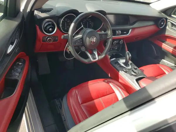 ZASPAJANXL7C92870 2020 ALFA ROMEO STELVIO - Image 8