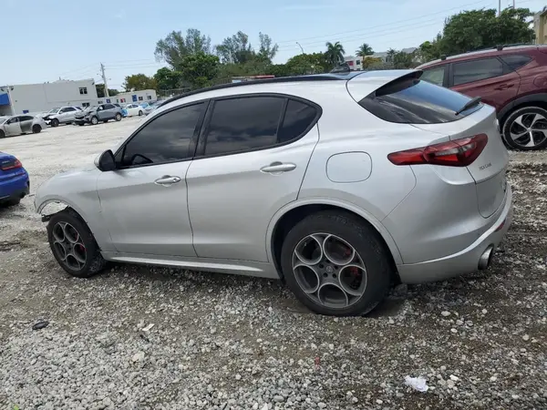 ZASPAJANXL7C99530 2020 ALFA ROMEO STELVIO - Image 2