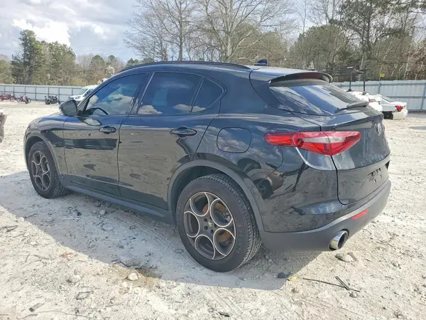ZASPAJANXM7C99884 2021 ALFA ROMEO STELVIO - Image 2