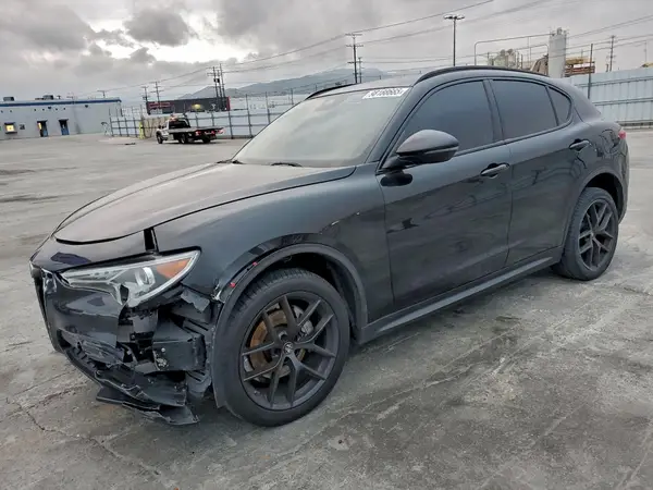 ZASPAJANXM7D00094 2021 ALFA ROMEO STELVIO