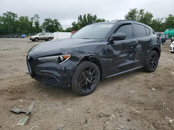 ZASPAJANXM7D14853 2021 ALFA ROMEO STELVIO - Image 1