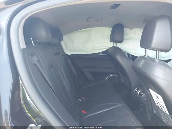 ZASPAKAN0K7C32794 2019 ALFA ROMEO STELVIO - Image 8
