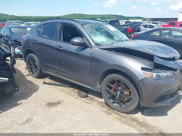ZASPAKAN0K7C69084 2019 ALFA ROMEO STELVIO