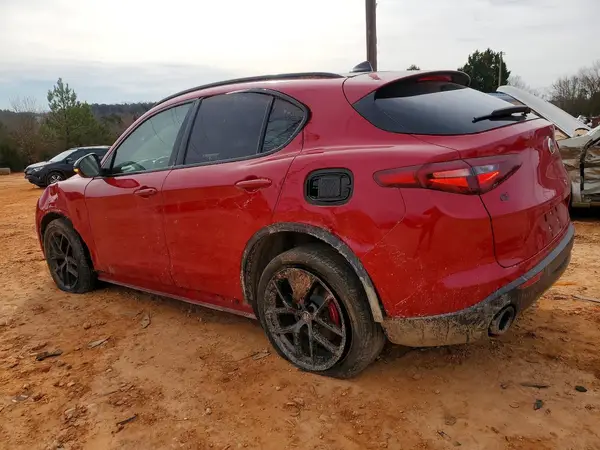 ZASPAKAN0L7C76053 2020 ALFA ROMEO STELVIO - Image 2