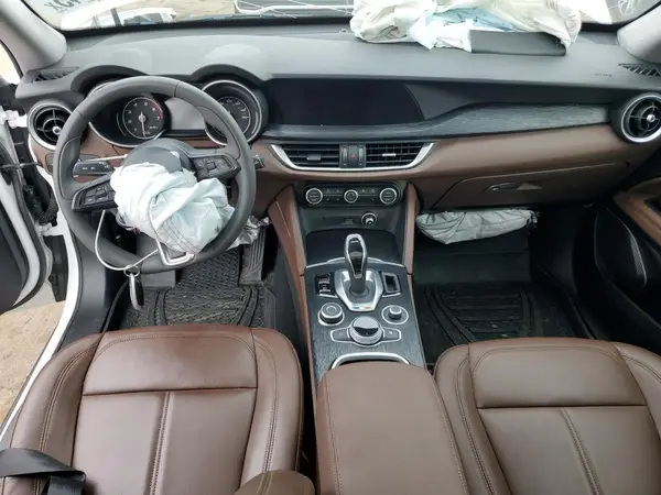 ZASPAKAN0L7C92740 2020 ALFA ROMEO STELVIO - Image 8