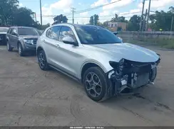 ZASPAKAN1K7C40001 2019 ALFA ROMEO STELVIO