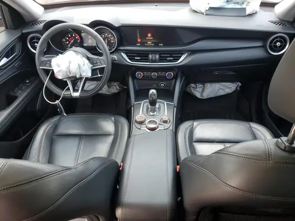 ZASPAKAN1K7C42539 2019 ALFA ROMEO STELVIO - Image 8