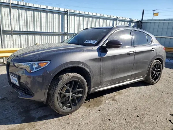 ZASPAKAN1L7C97395 2020 ALFA ROMEO STELVIO - Image 1