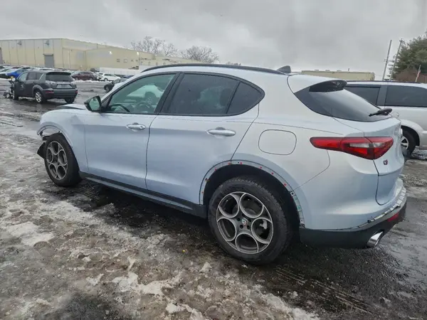 ZASPAKAN1M7D09630 2021 ALFA ROMEO STELVIO - Image 2