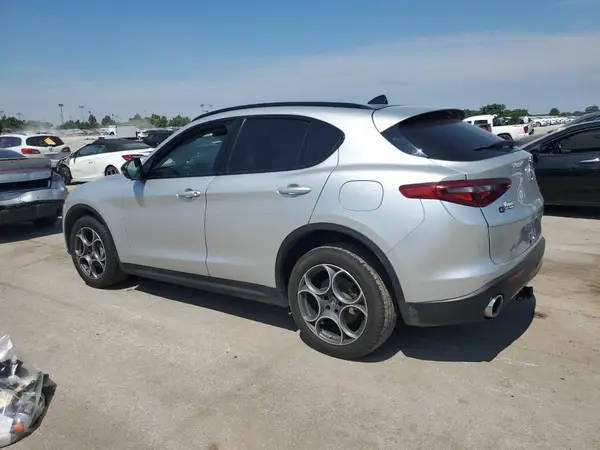 ZASPAKAN1M7D16822 2021 ALFA ROMEO STELVIO - Image 2