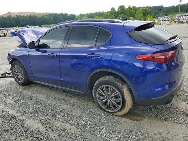 ZASPAKAN1N7D28342 2022 ALFA ROMEO STELVIO - Image 2