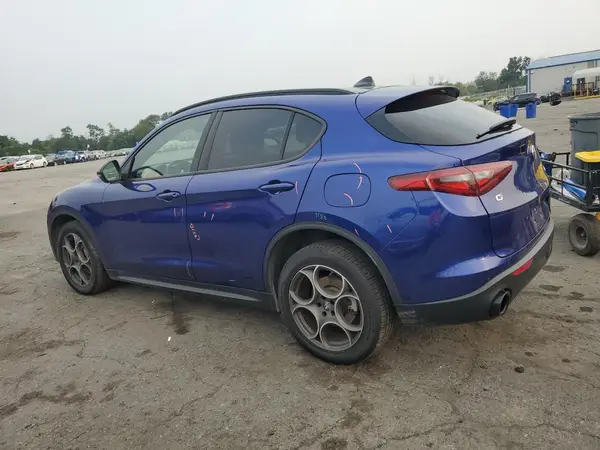 ZASPAKAN1N7D31631 2022 ALFA ROMEO STELVIO - Image 2