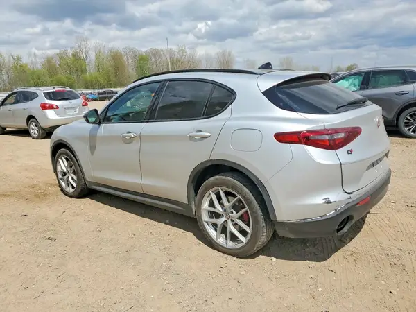 ZASPAKAN2K7C32151 2019 ALFA ROMEO STELVIO - Image 2
