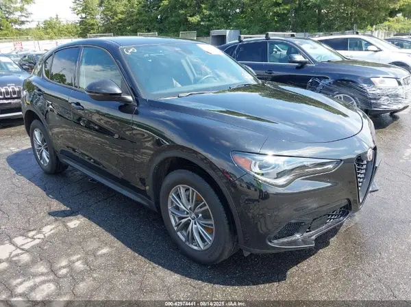 ZASPAKAN2R7D75997 2024 ALFA ROMEO STELVIO