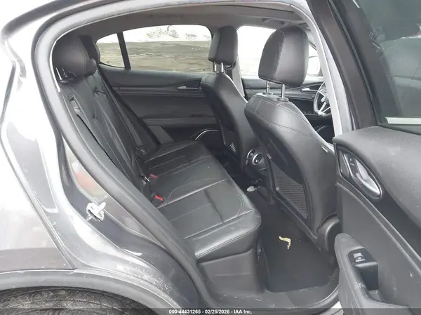 ZASPAKAN3K7C32370 2019 ALFA ROMEO STELVIO - Image 8